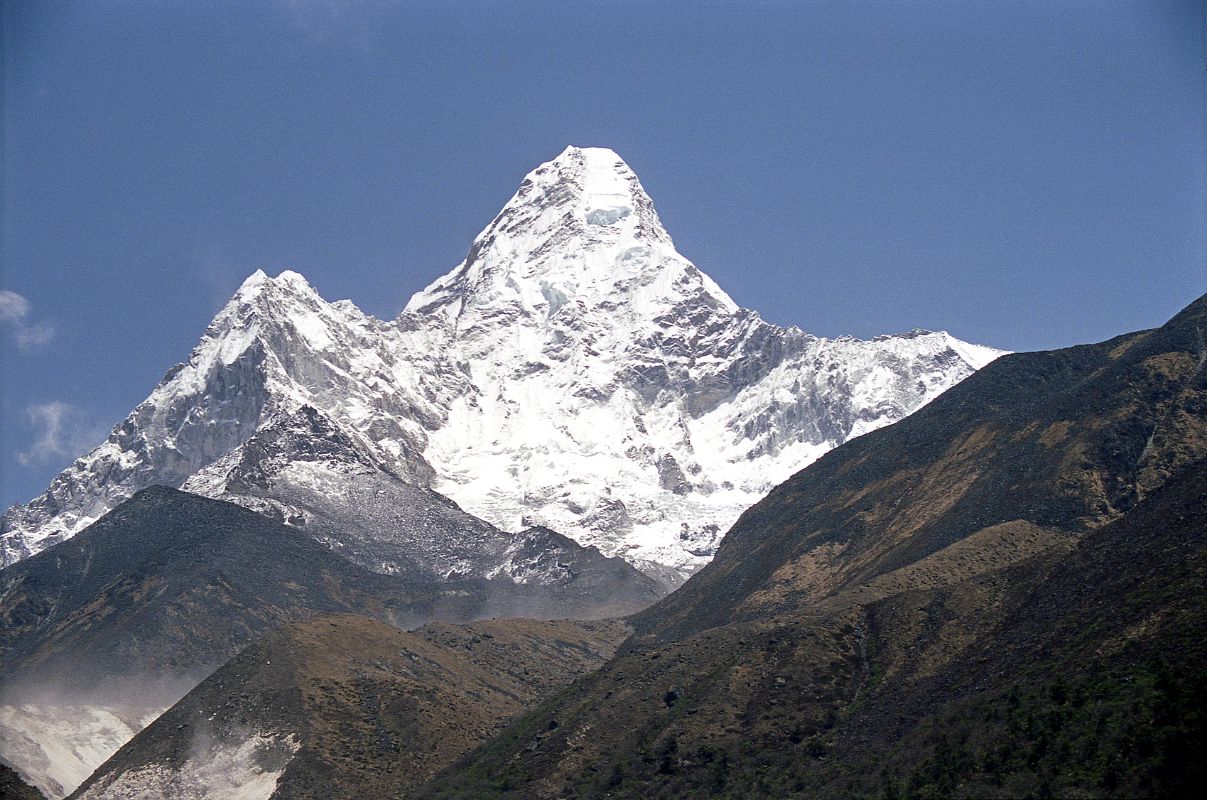 07 Tengboche To Dingboche - Ama Dablam From Pangboche